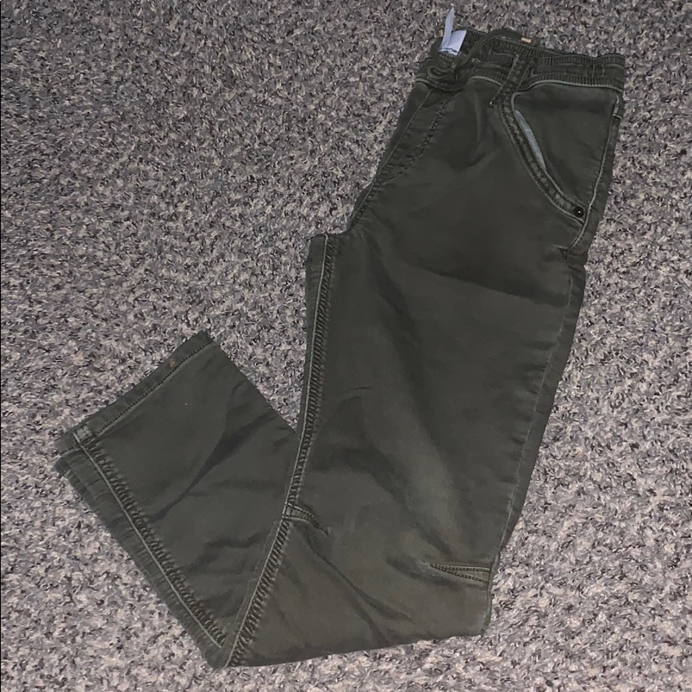 Boy’s green pants